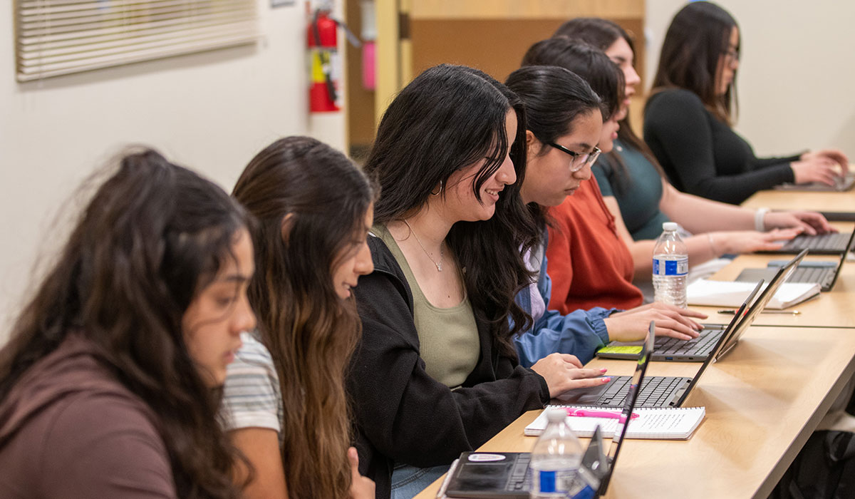 Students listen to a lecture in class