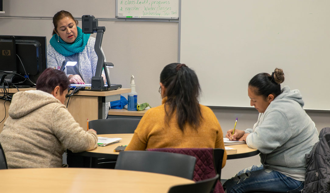 ELA students listen to instruction during class on YVC's Grandview Campus in November 2023