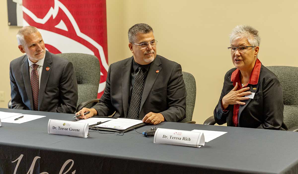 YVC President along with CWU President and YSD Superintendent at signing ceremony