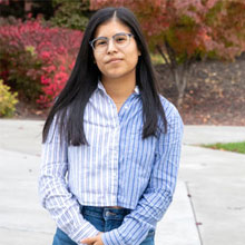 Cecilia Macias headshot